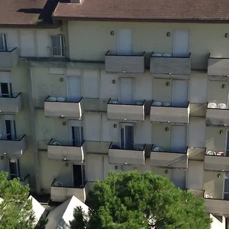 Hotel Nember